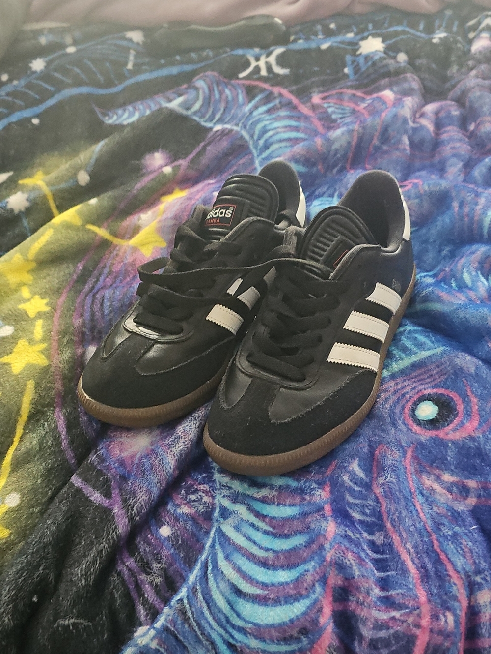 adidas Men’s Black White Samba Style Sneakers 6.5y/8 Women